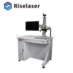 Maszyna do grawerowania laserem światłowodowym firmy Riselaser